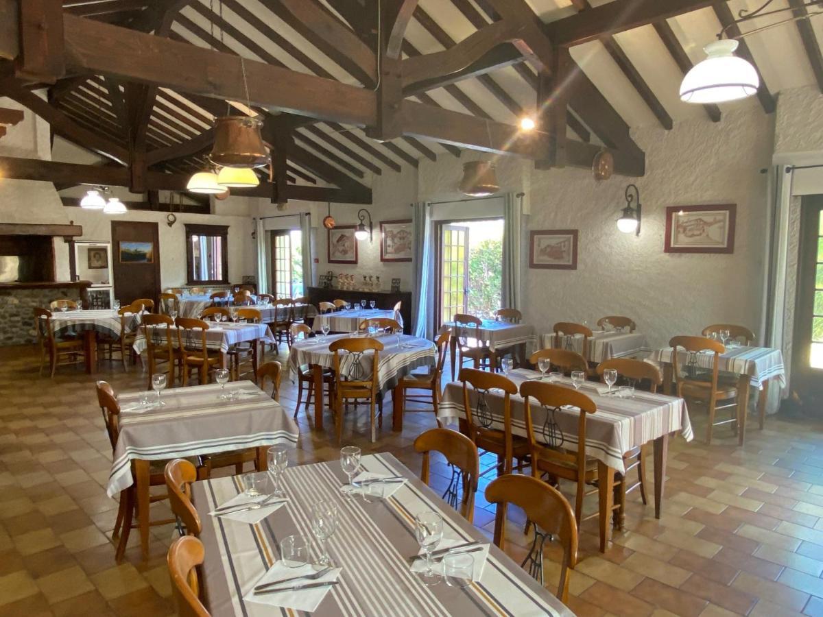Auberge Chez Tante Ursule Cambo-les-Bains Exteriér fotografie