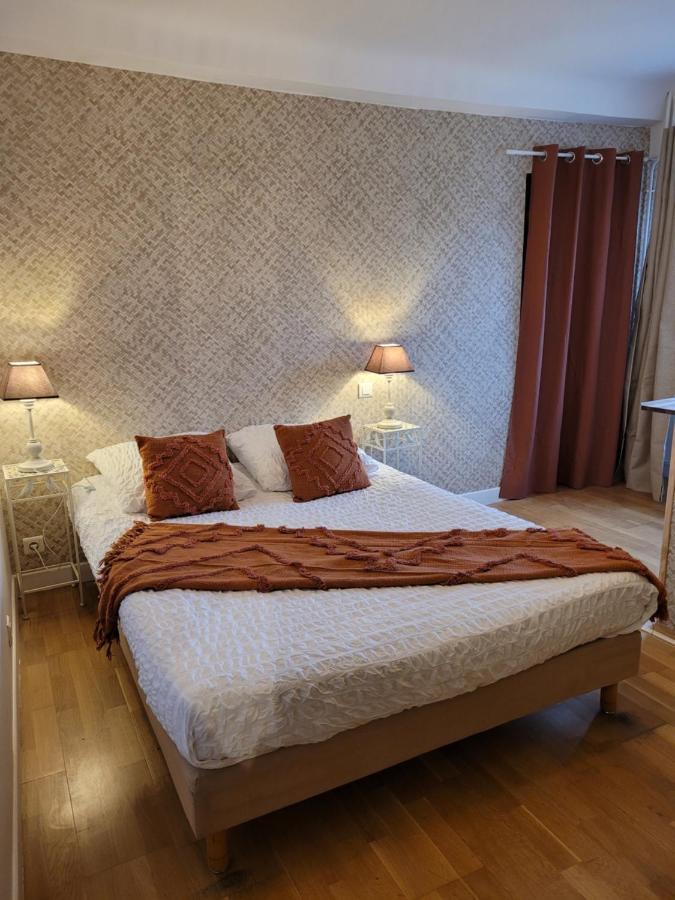 Auberge Chez Tante Ursule Cambo-les-Bains Exteriér fotografie