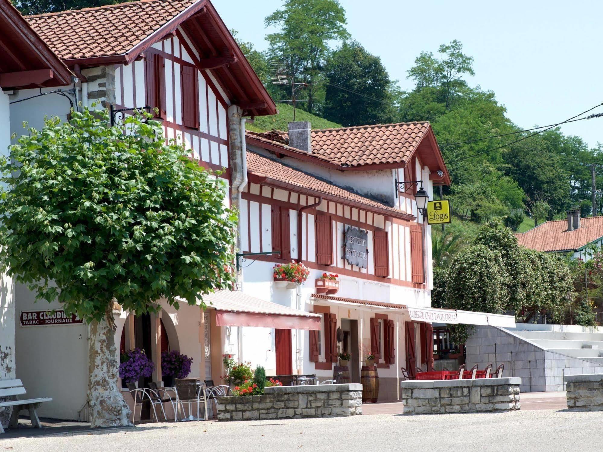 Auberge Chez Tante Ursule Cambo-les-Bains Exteriér fotografie