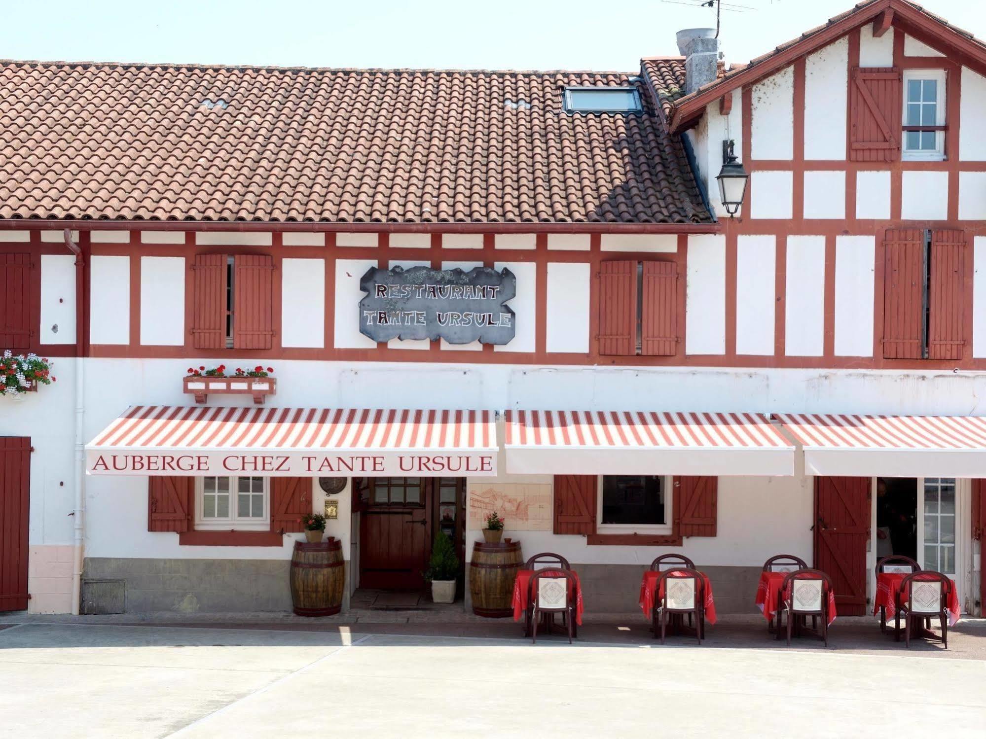 Auberge Chez Tante Ursule Cambo-les-Bains Exteriér fotografie