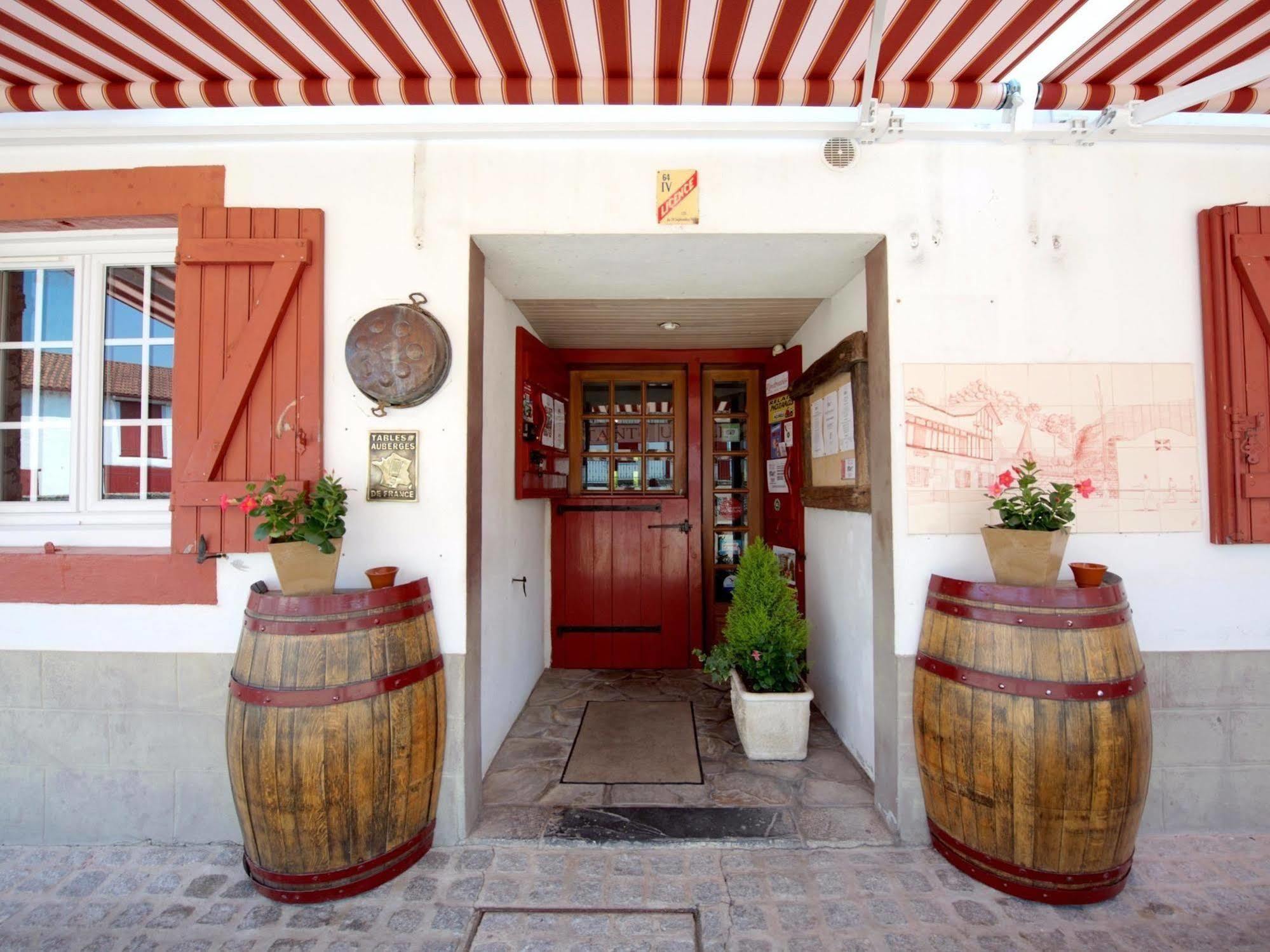 Auberge Chez Tante Ursule Cambo-les-Bains Exteriér fotografie